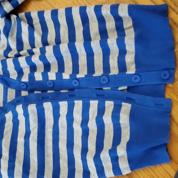 Heritage 1981 v-neck button-up cardigan sweater, size large - Picture 3 of 5